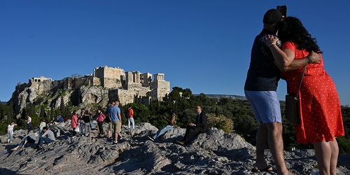 Греция откроет свои музеи в середине июня