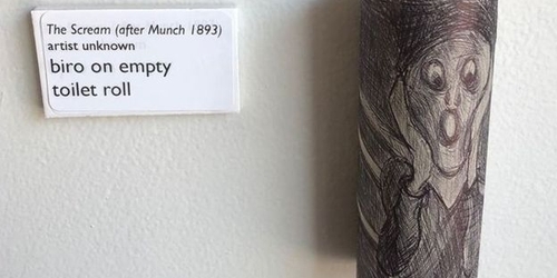 Галерист призвала подписчиков создавать работы из втулок туалетной бумаги