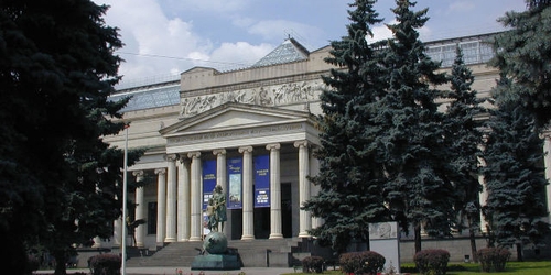Пушкинский музей может открыться 10 июля